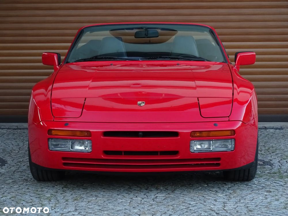 Porsche 944 - 17