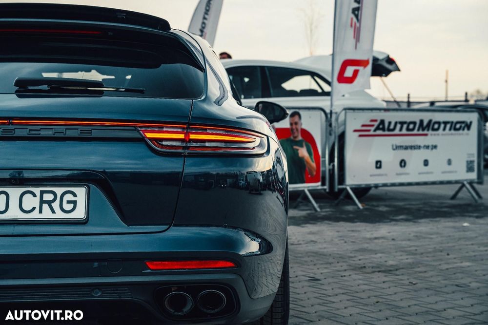 Porsche Panamera - 20