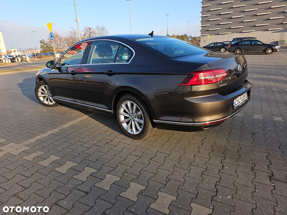 Volkswagen Passat 2.0 TDI BMT Highline DSG7 - 2