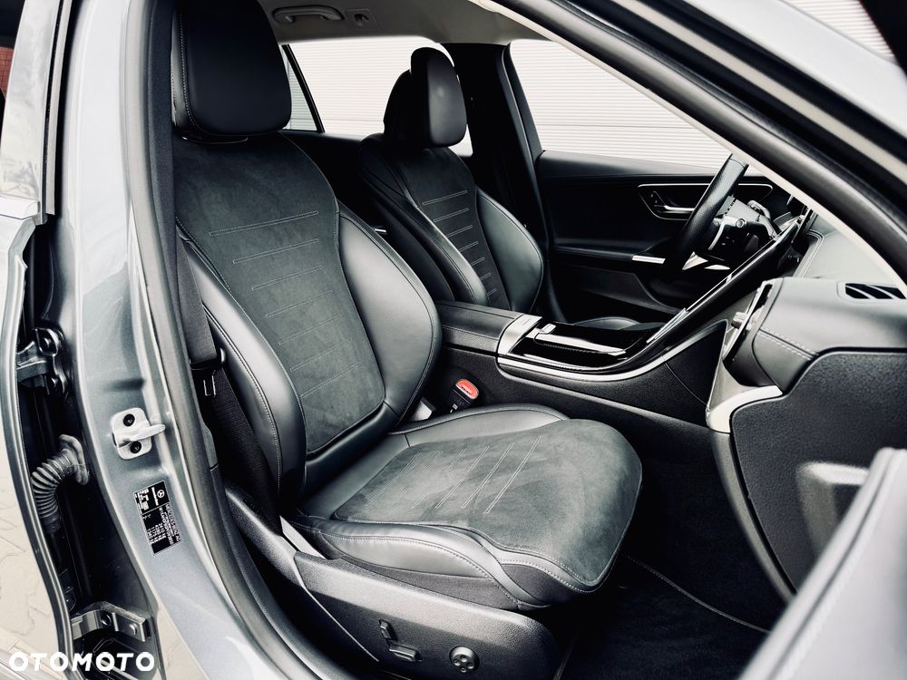 Mercedes-Benz Klasa C 220 d 4Matic 9G-TRONIC - 6