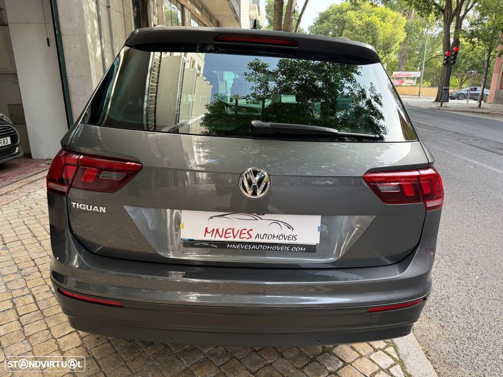 VW Tiguan 2.0 TDI Confortline - 4