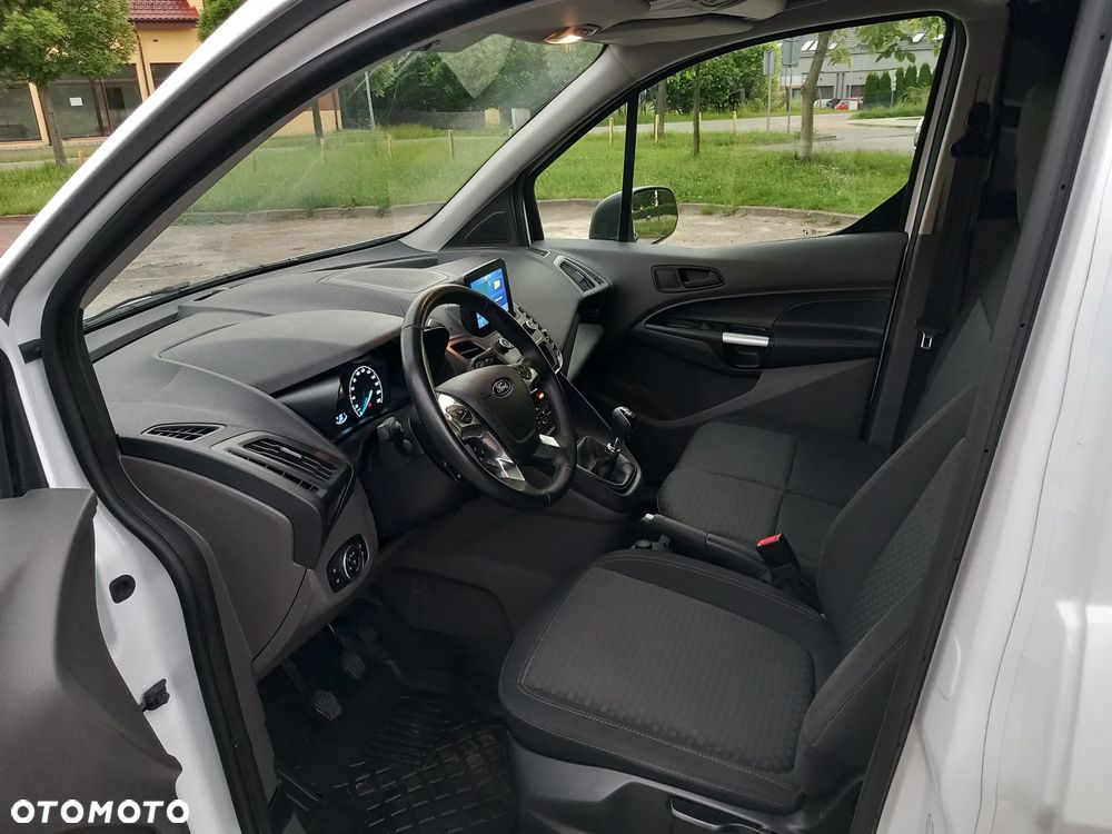 Ford Transit Connect - 14