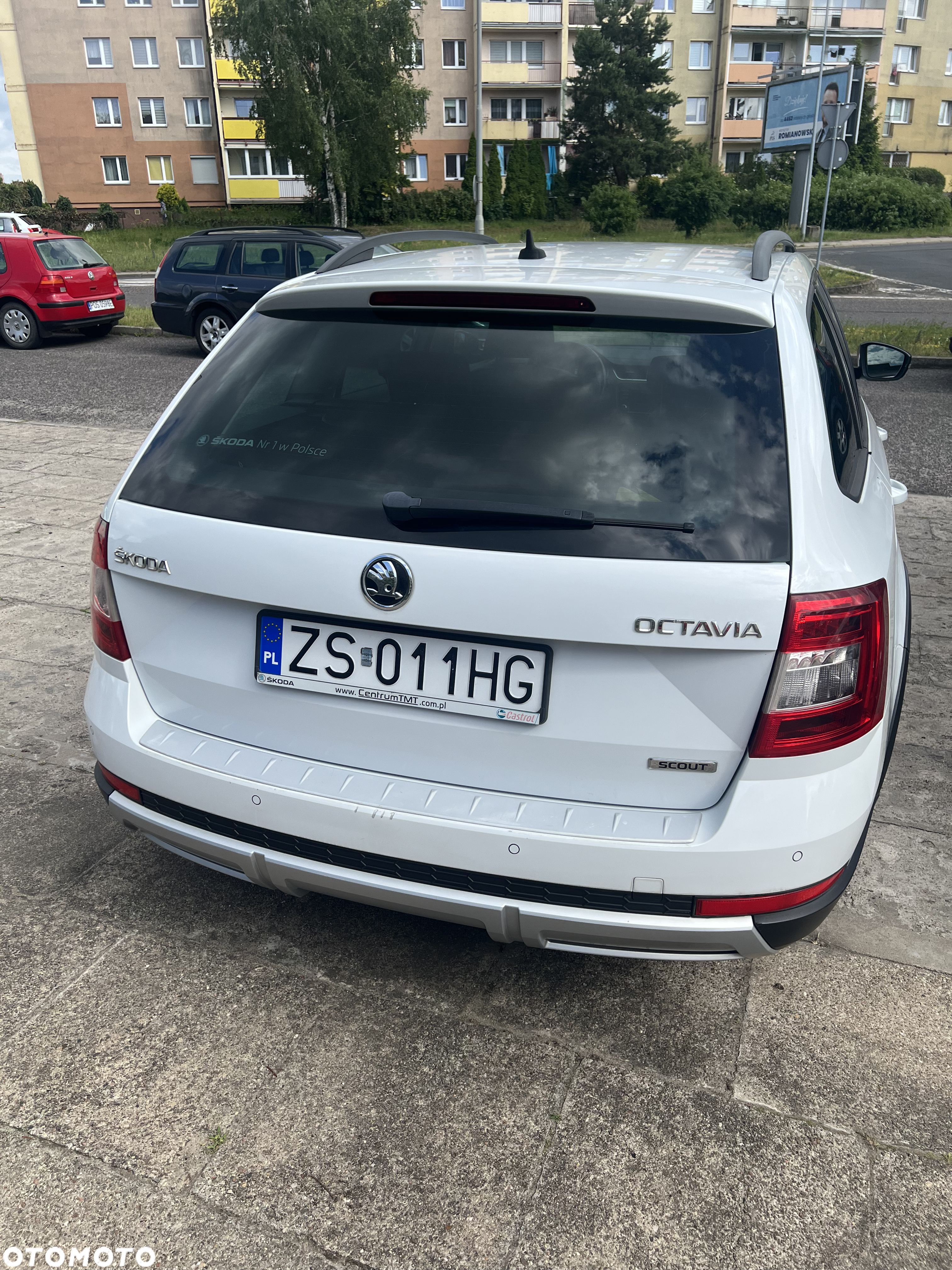 Skoda Octavia Scout 2.0 TDI 4x4 DSG - 7