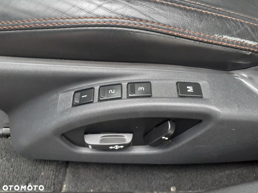Volvo XC 60 - 20