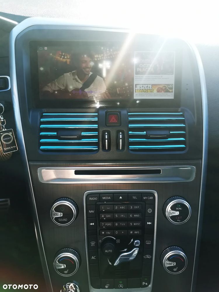 Volvo XC 60 - 18