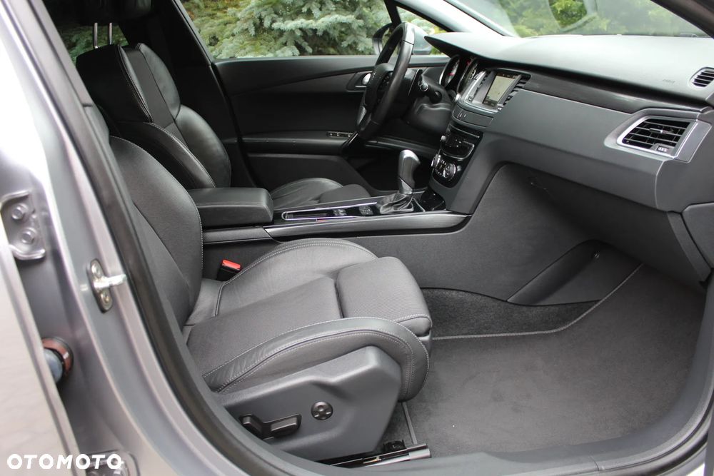 Peugeot 508 RXH BlueHDi 180 EAT6 Stop&Start - 12