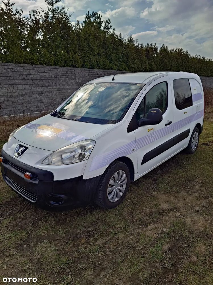 Peugeot Partner - 23