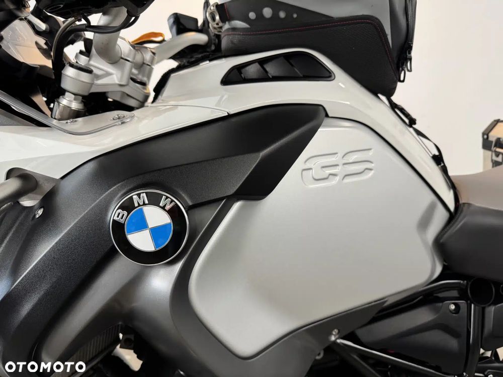 BMW R - 22