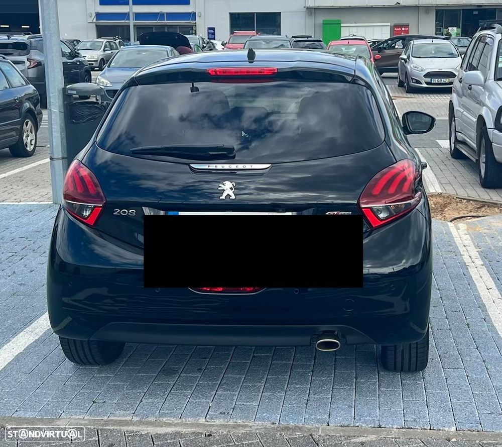 Peugeot 208 1.2 PureTech GT Line EAT6 - 4