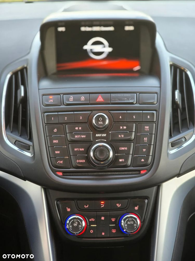 Opel Zafira Tourer 1.4 Turbo Active - 10