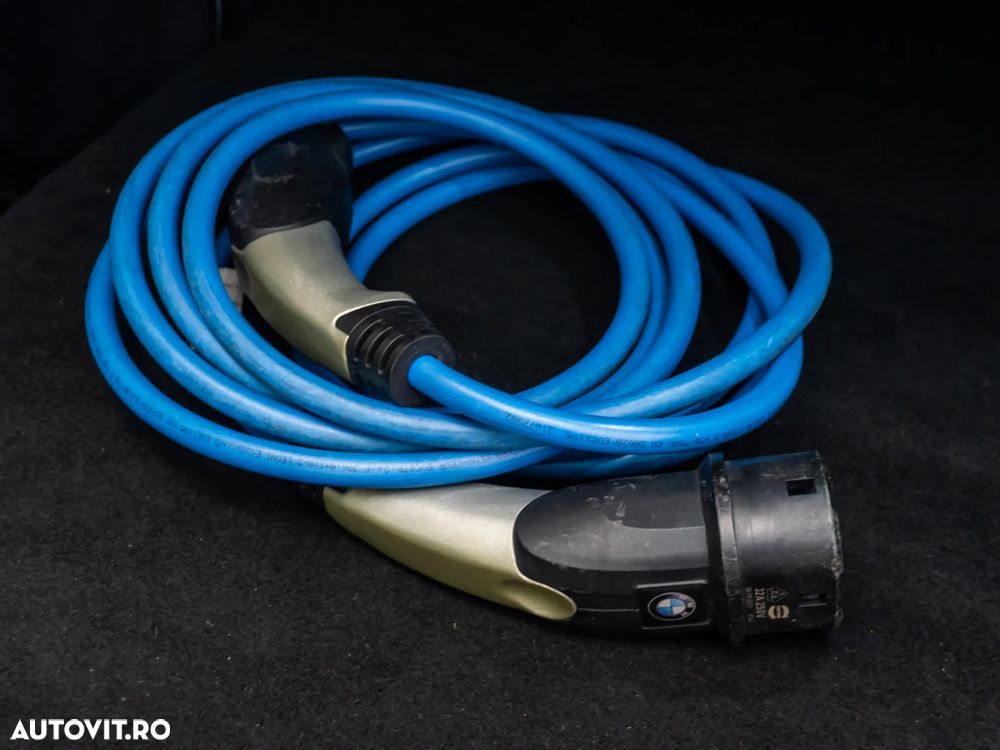 BMW Seria 3 330e Aut. M Sport - 20