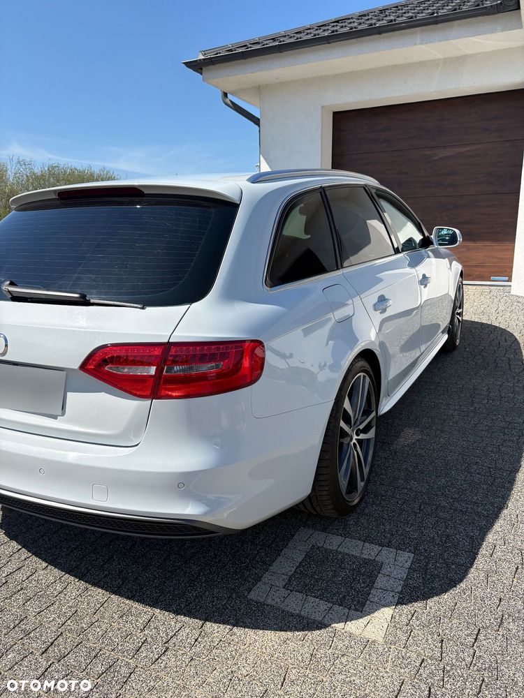 Audi A4 Avant 2.0 TDI Quattro S tronic - 5