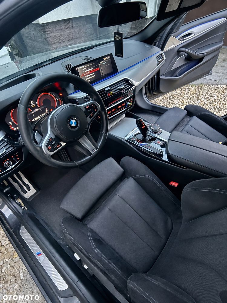 BMW Seria 5 520d xDrive M Sport sport - 7