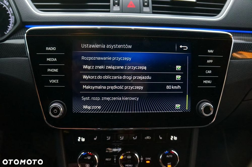 Skoda Superb 2.0 TDI 4x4 Sportline DSG - 33