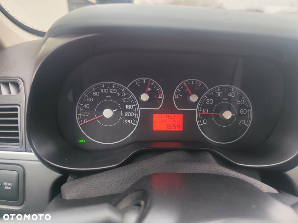 Fiat Grande Punto 1.3 Multijet 16V Dynamic - 9