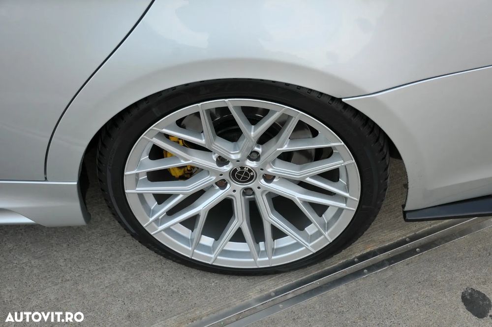 BMW Seria 3 335i Aut. - 18