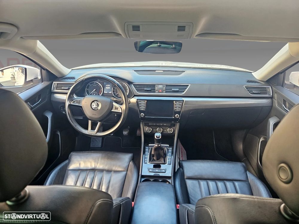 Skoda Superb Break 1.6 TDI Style - 22