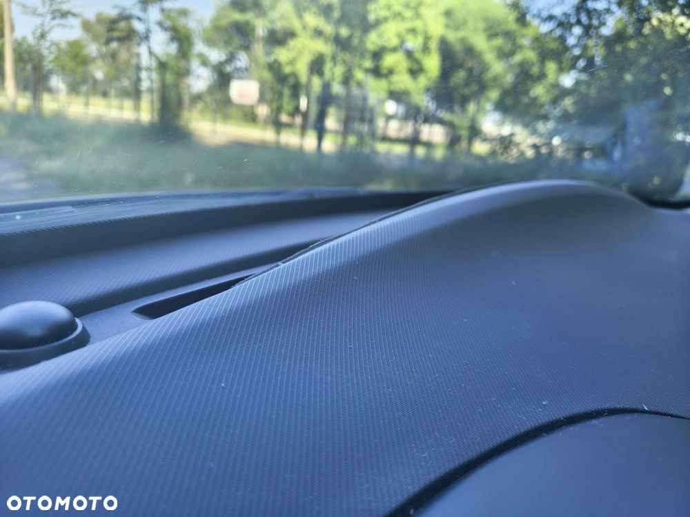 Kia Ceed - 15