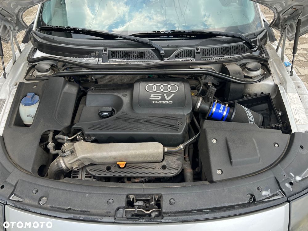 Audi TT Coupé 1.8T - 16