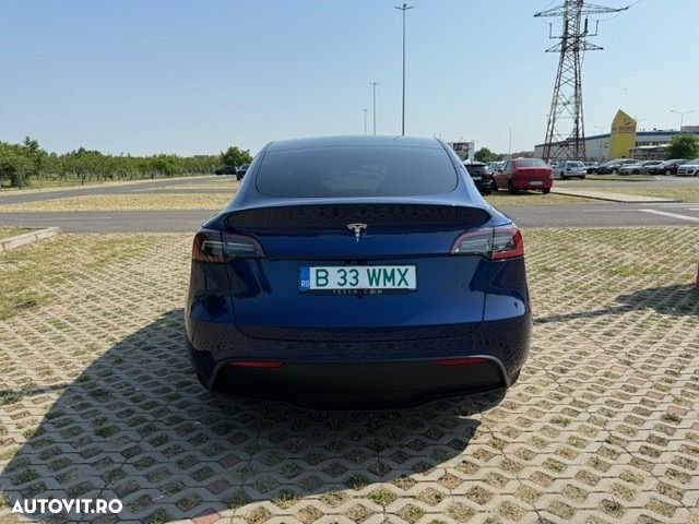 Tesla Model Y RWD Long Range - 4