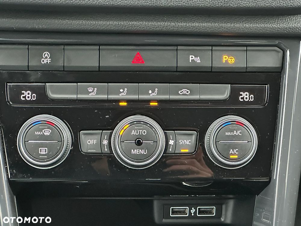 Volkswagen T-Roc 2.0 TSI 4Motion Premium DSG - 18