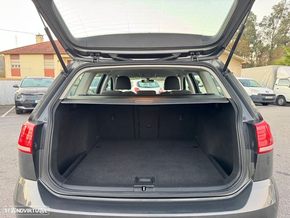 VW Golf Variant 1.6 TDi Confortline - 5