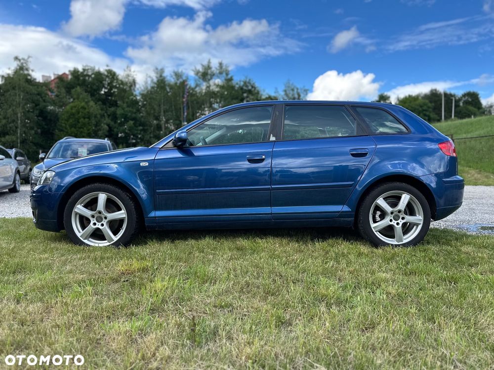 Audi A3 Sportback 2.0 TDI Ambiente - 6