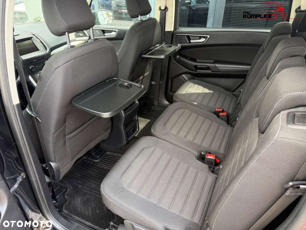Ford Galaxy - 11