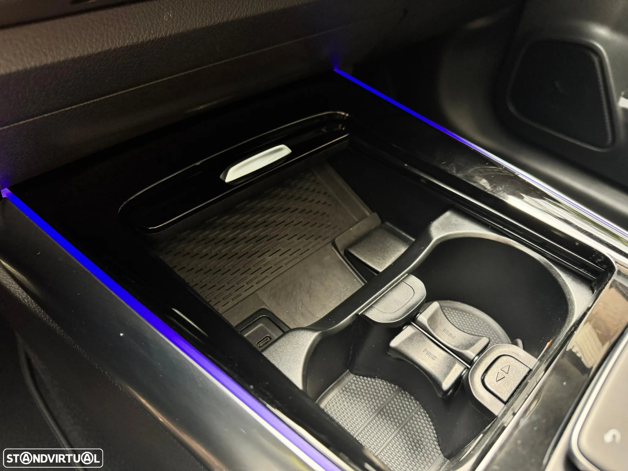 Mercedes-Benz GLA 250 e AMG Line - 18