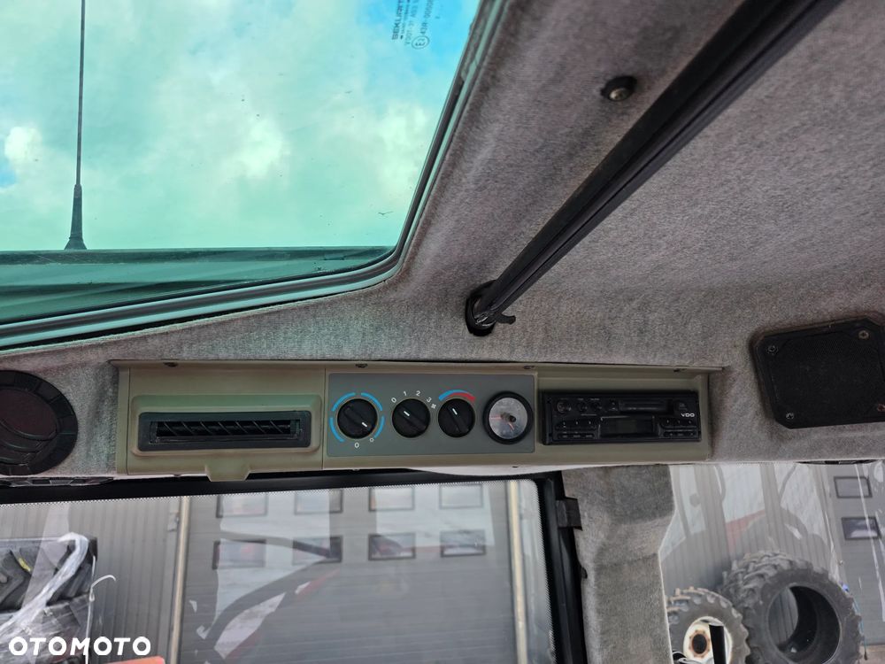 Massey Ferguson 6245 - 12