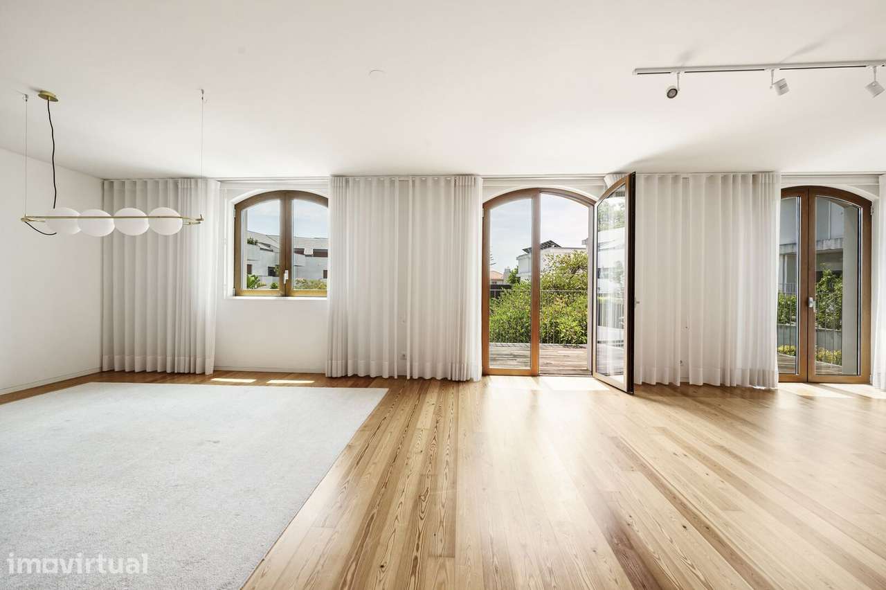 Apartamento T4 com estacionamento, Restelo, Lisboa - Grande imagem: 2/39