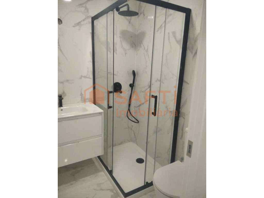 Apartamento t2, em Dafundo, Oeiras - Grande imagem: 5/11