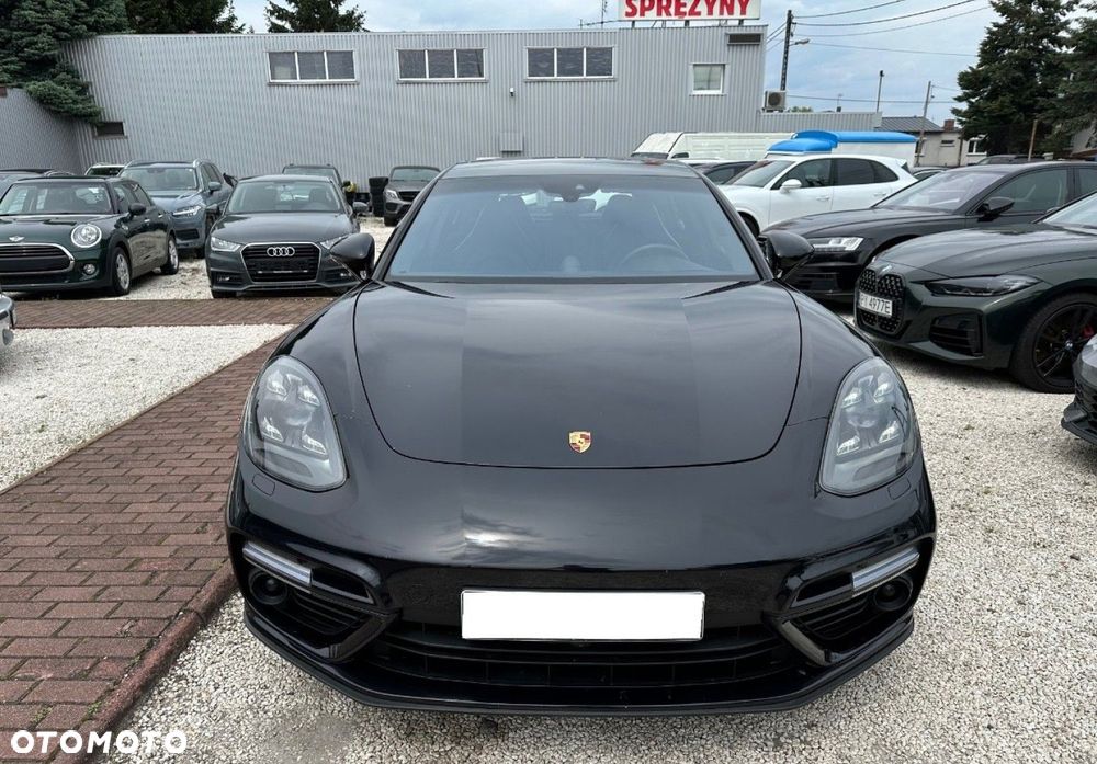 Porsche Panamera - 2