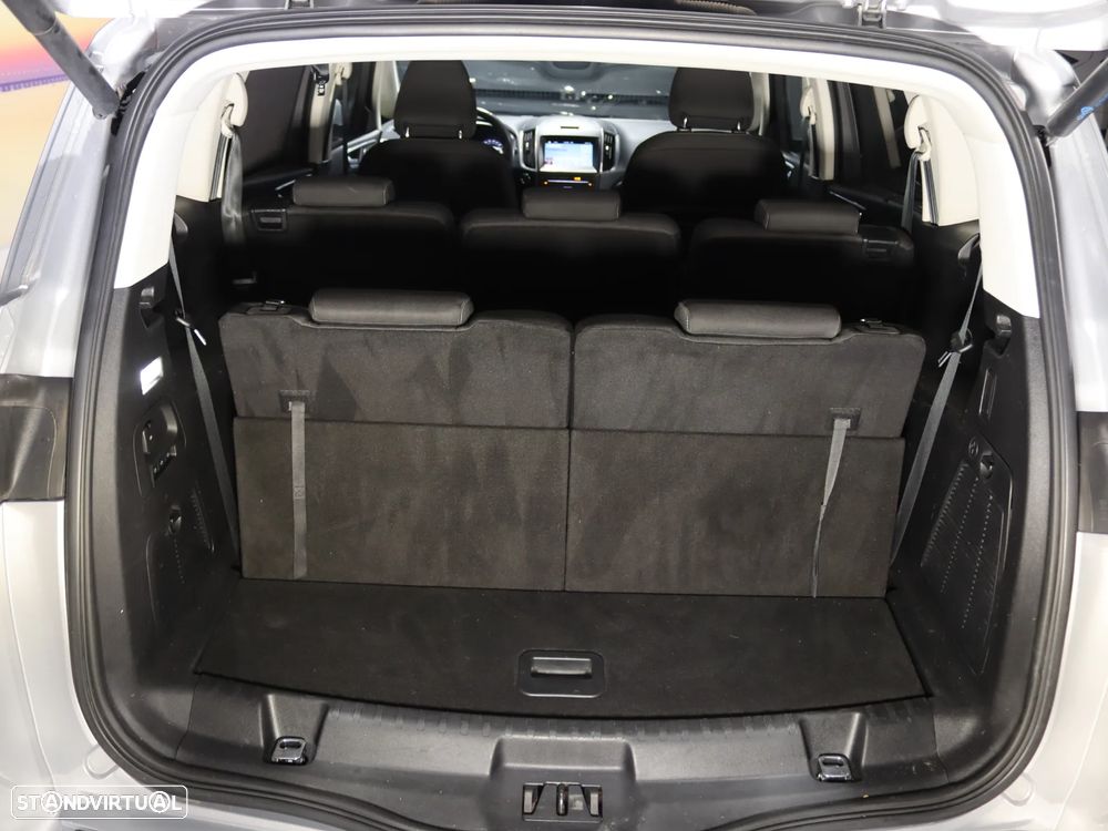 Ford S-Max 2.0 TDCi Titanium - 21