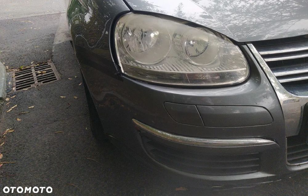 Volkswagen Jetta - 8