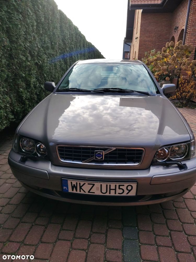 Volvo S40 2.0 '75' T Elegance - 1