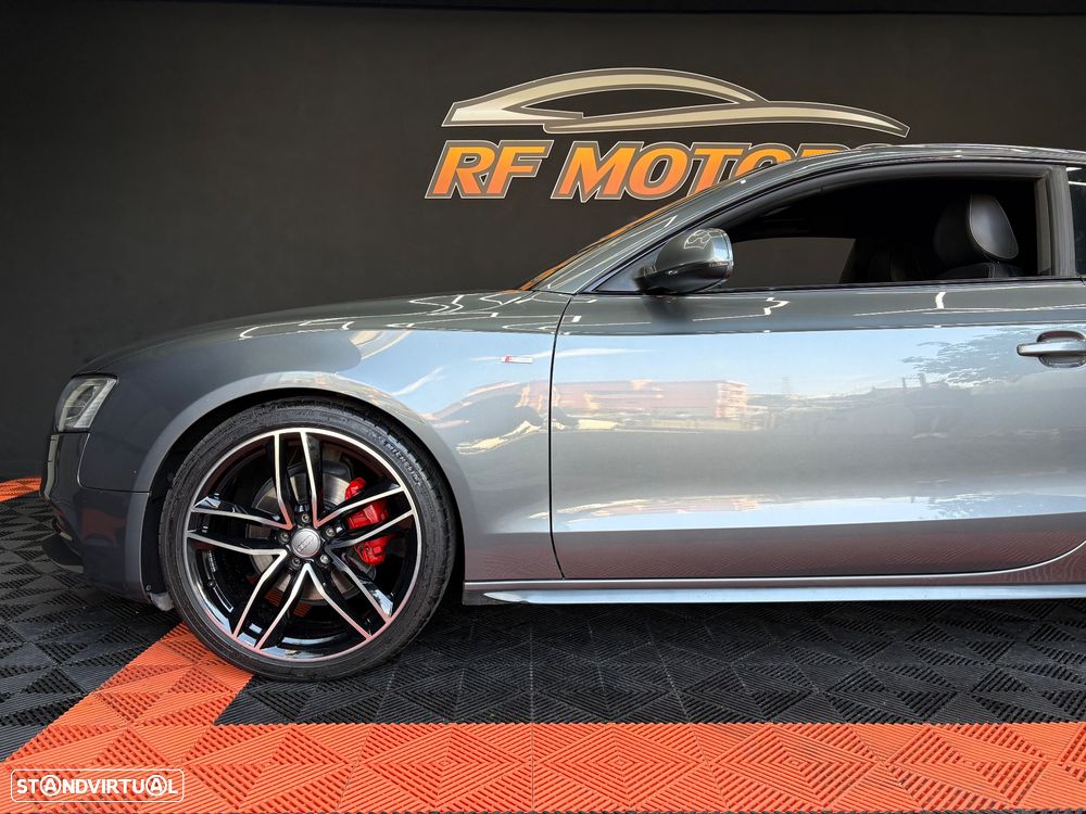 Audi A5 2.0 TDI Multitronic Business Line S-line - 23