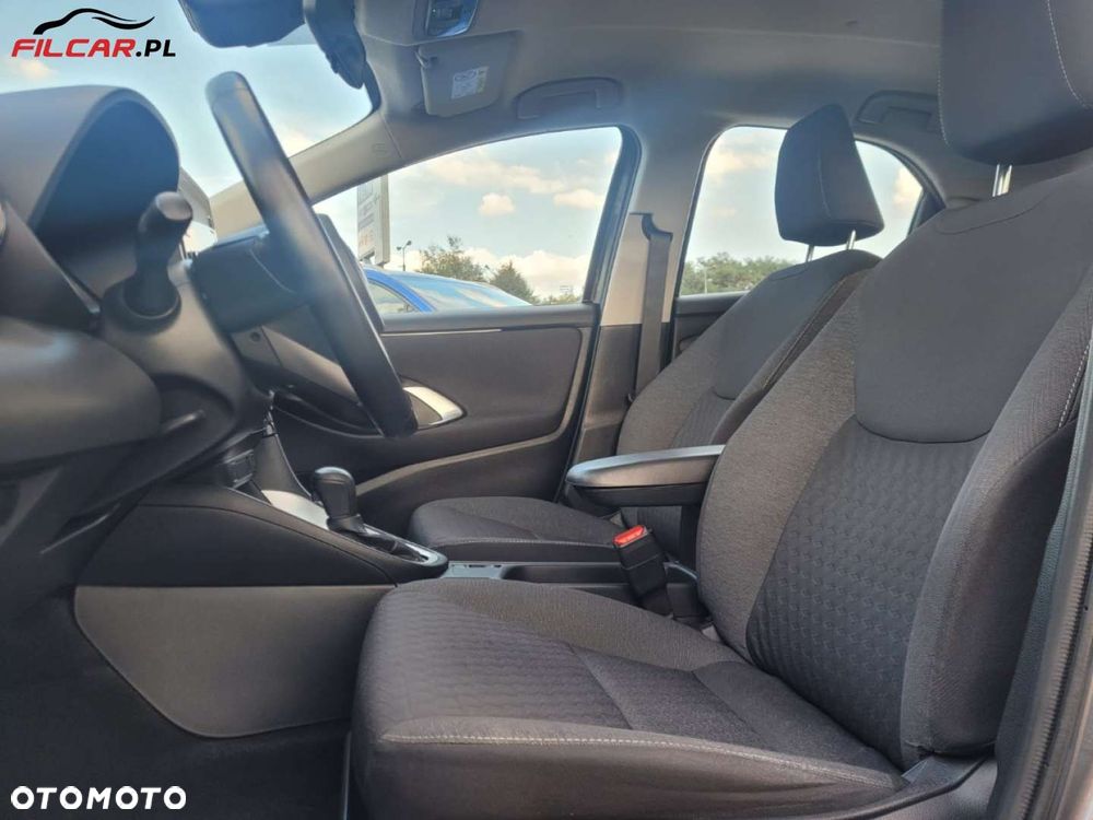 Toyota Yaris - 6