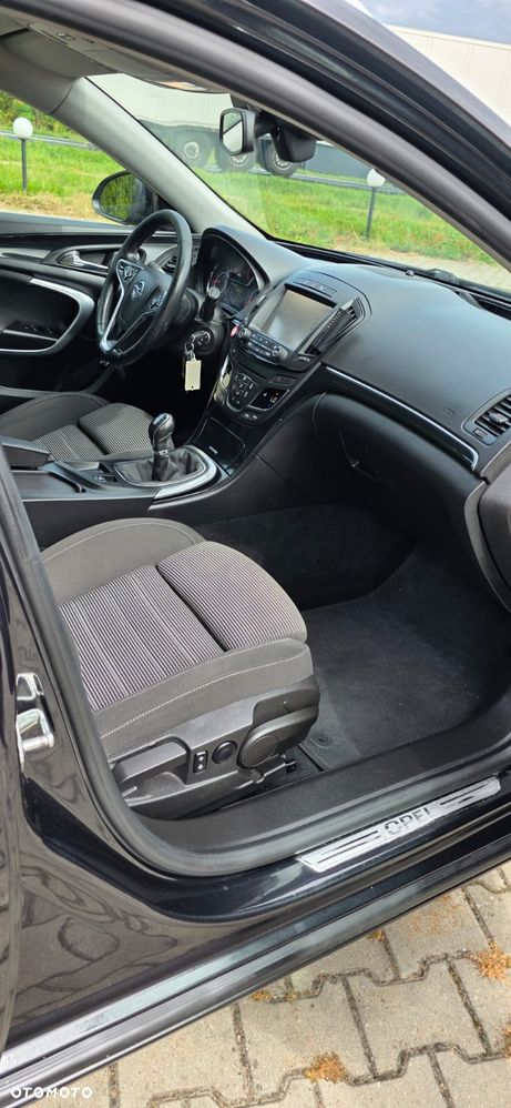 Opel Insignia - 23