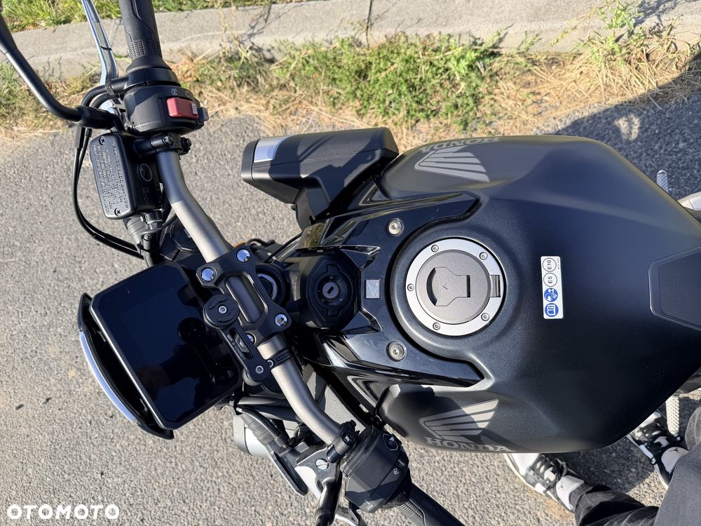 Honda CB - 15