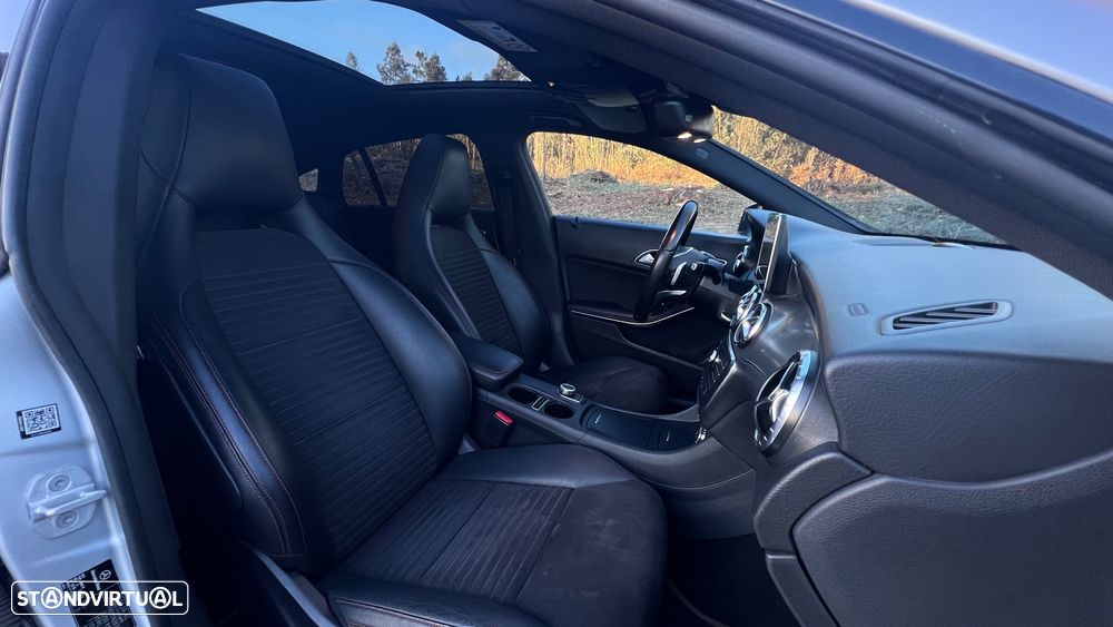 Mercedes-Benz CLA 220 Shooting Brake (CDI) d 7G-DCT AMG Line - 24