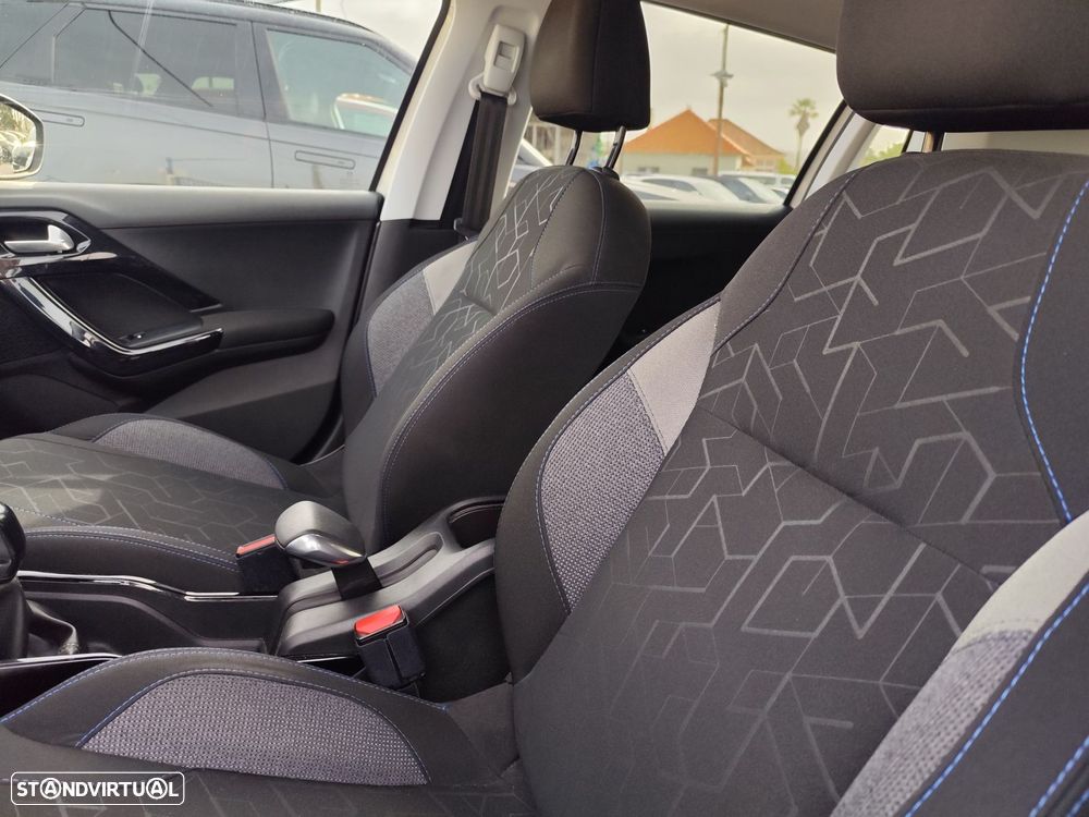 Peugeot 2008 1.5 BlueHDi Active - 29