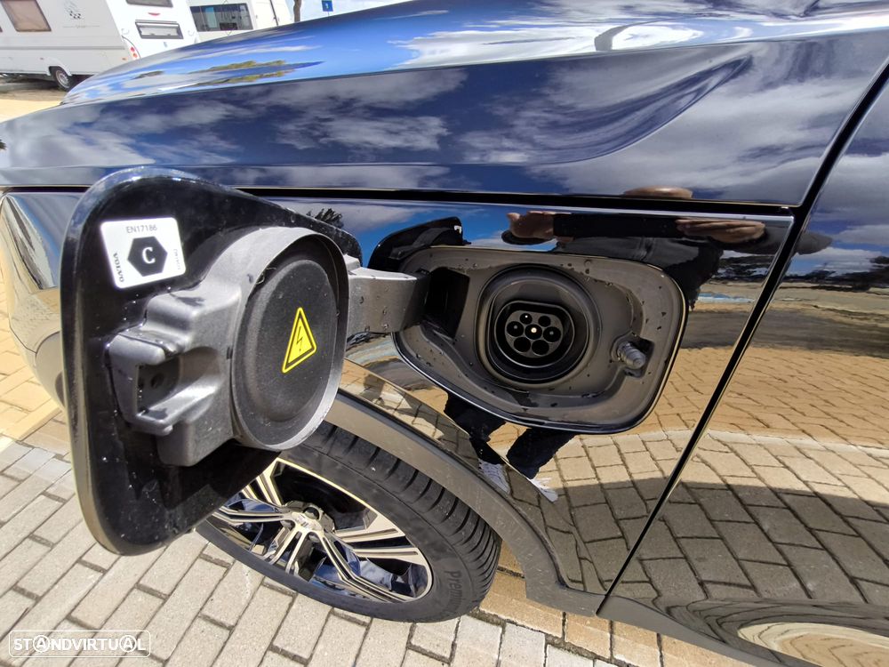 Volvo XC 40 1.5 T5 PHEV Momentum Plus - 14