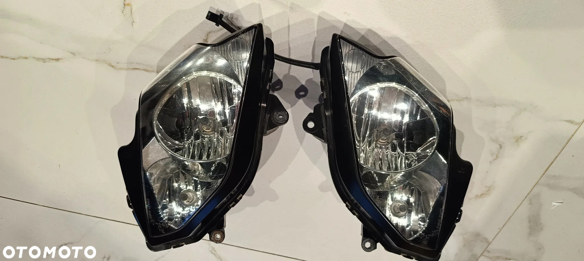 HONDA VFR 800 V-TEC Lampa Przód Reflektor Chłodniczka oleju Chłodnica - 2