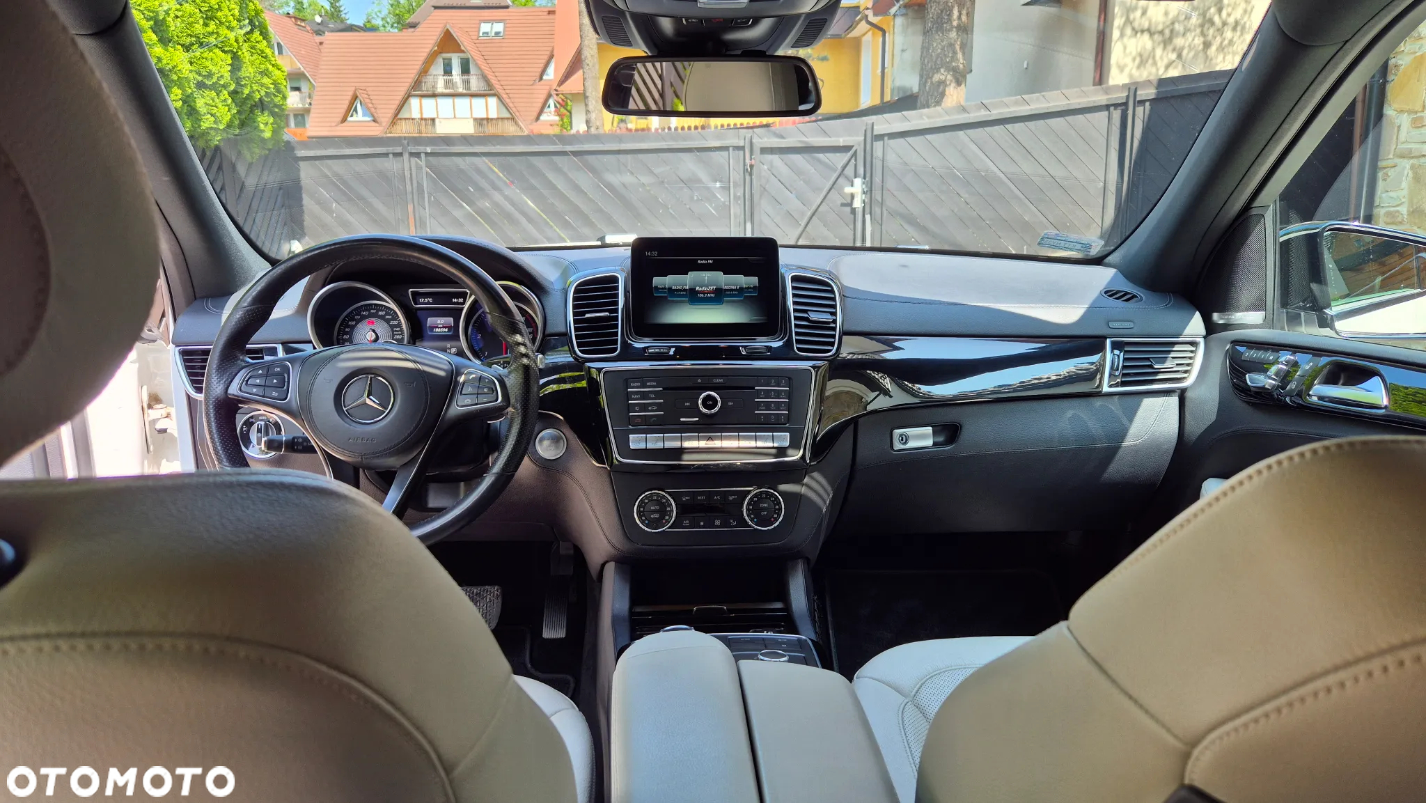 Mercedes-Benz GLS 350 d 4-Matic - 14