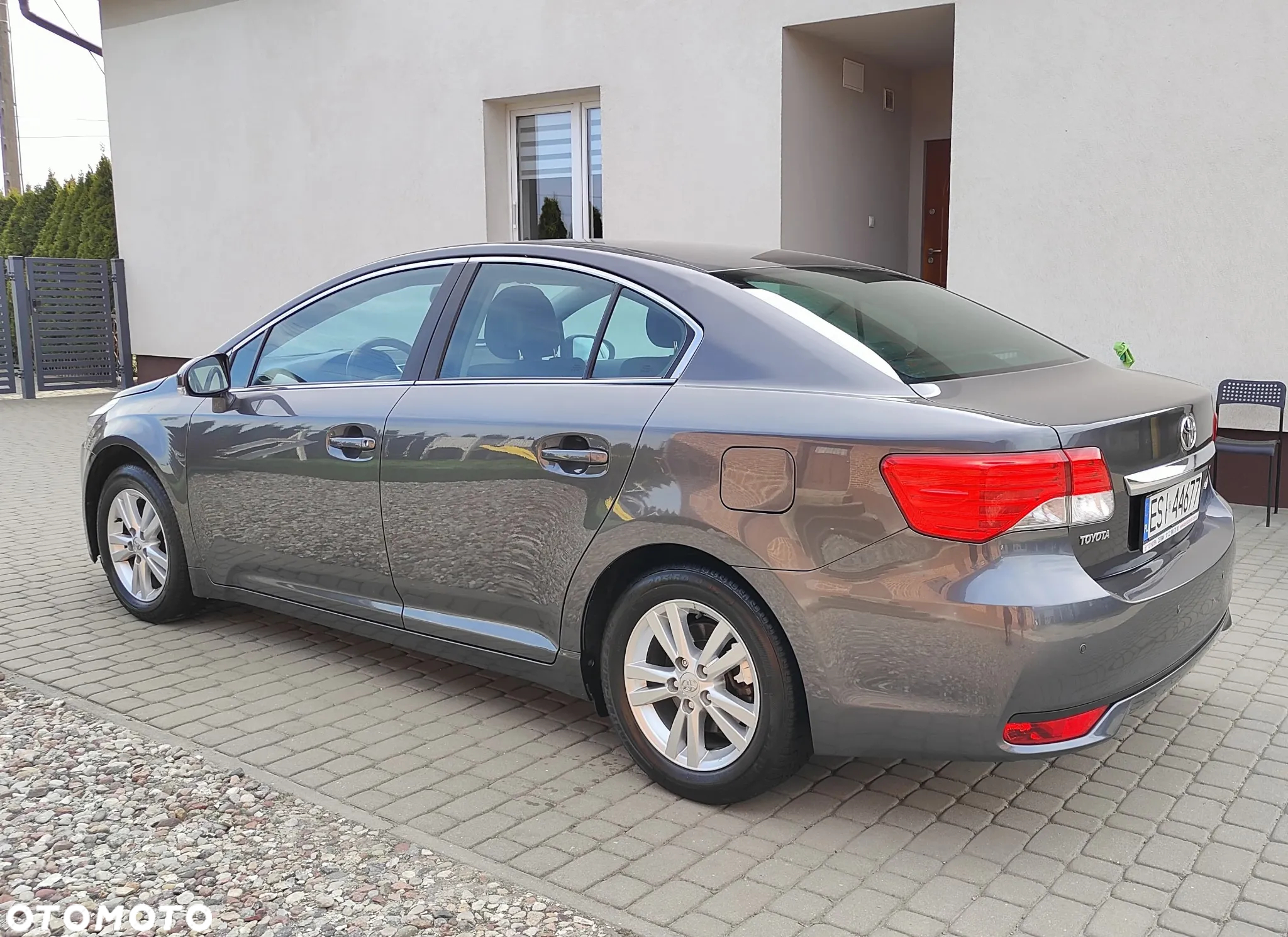 Toyota Avensis 1.8 Premium - 5
