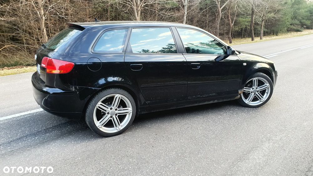 Audi A3 Sportback 2.0 TDI DSG Attraction - 16