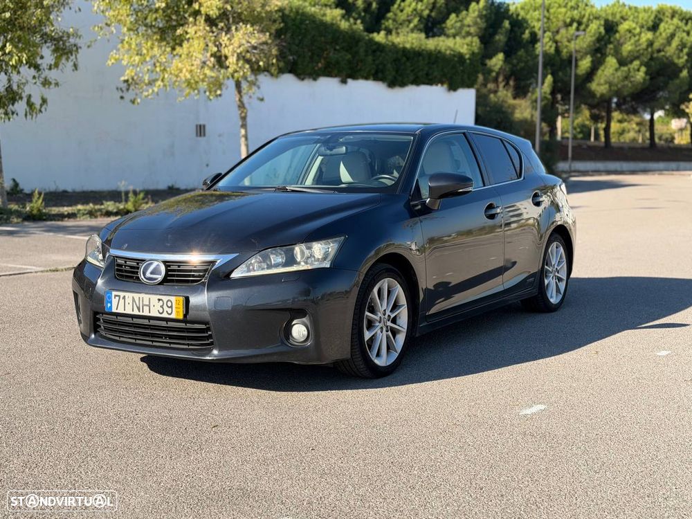 Lexus CT 200h - 5