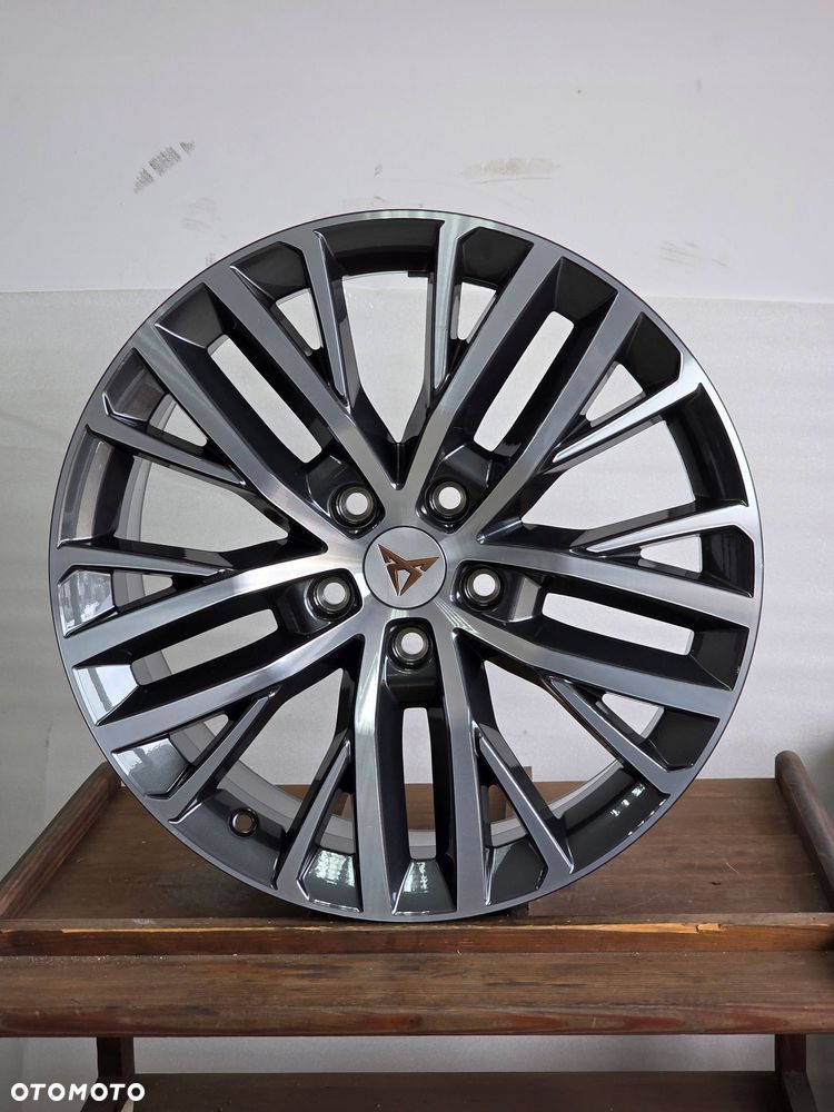 Oryginalna Alufelga 18 Cali Seat Cupra Leon Iv 5Fa601025D - 2