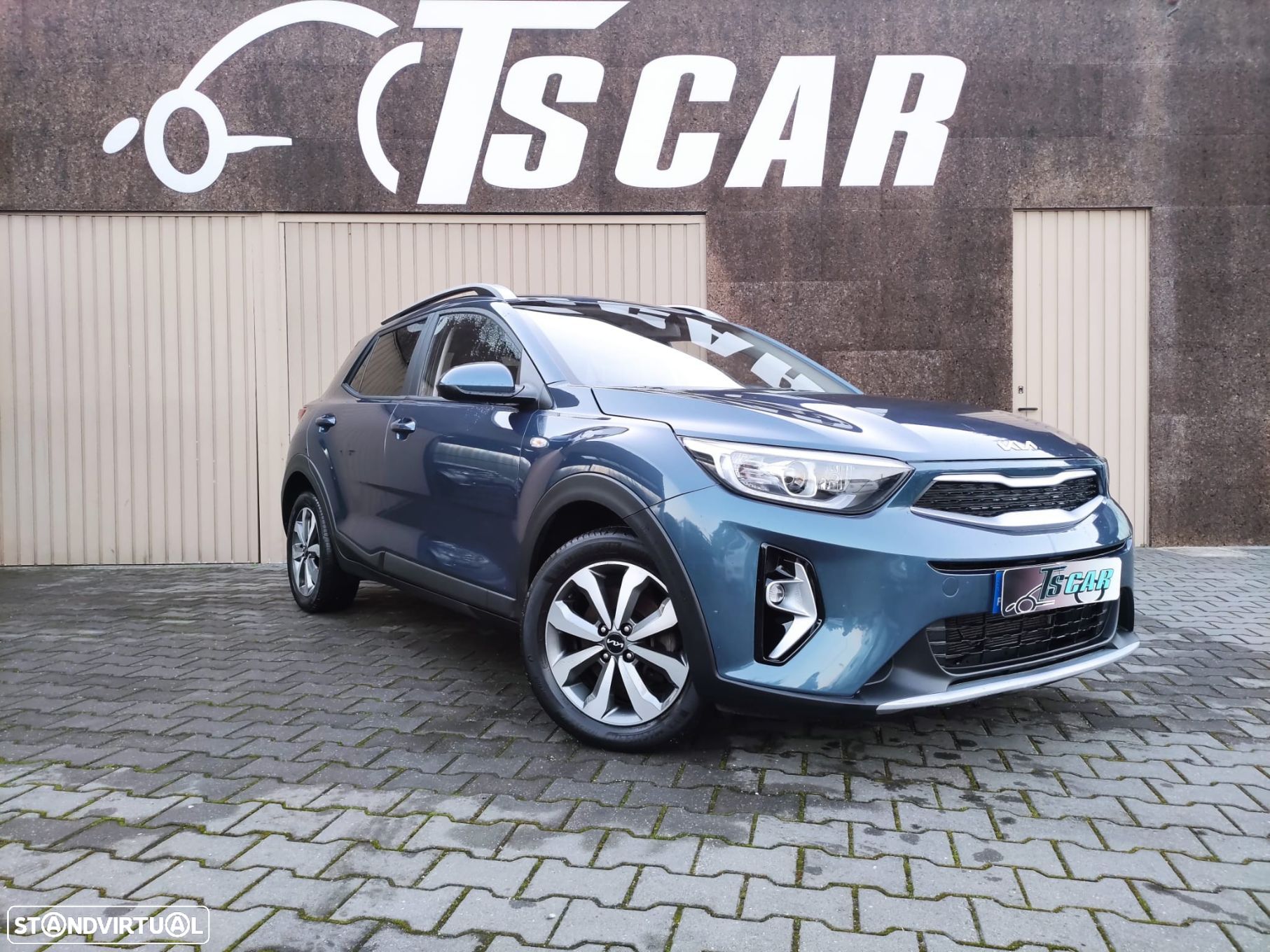 Kia Stonic 1.2 Dynamic - 1